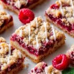 Raspberry Streusel Bars Recipe