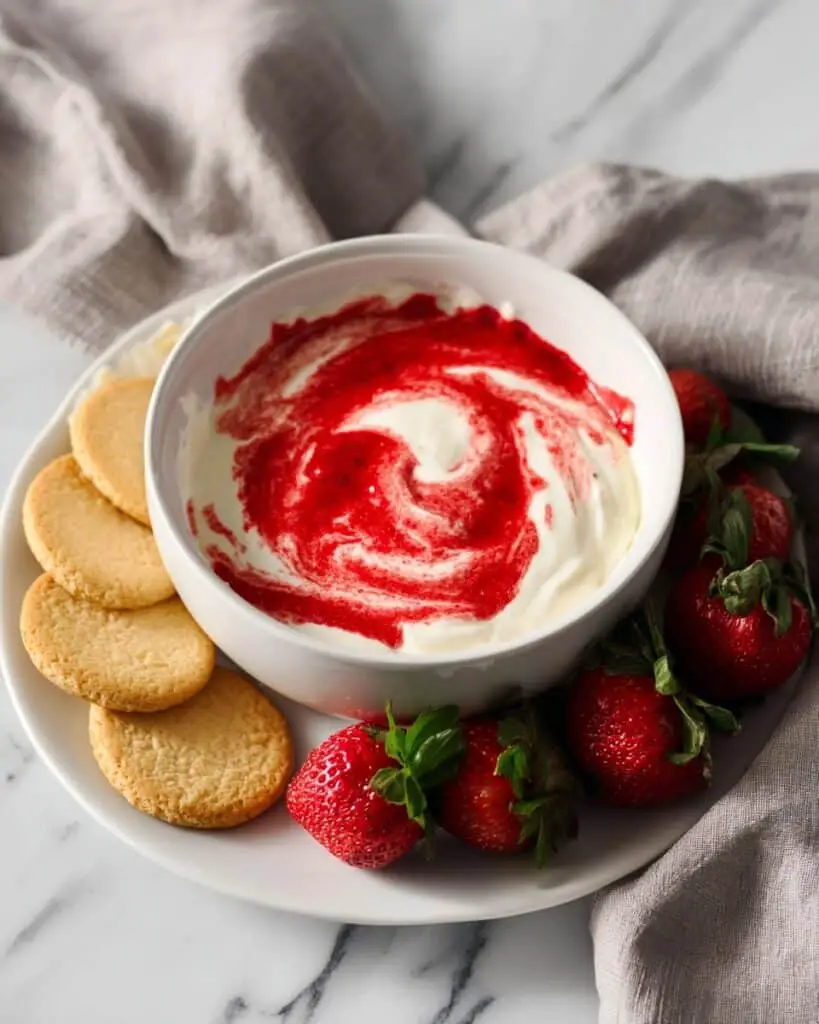 Strawberry Cheesecake Dip Recipe