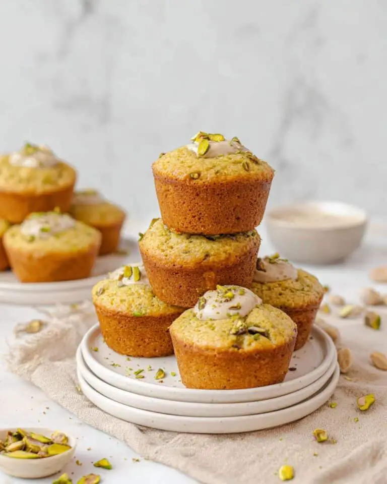 irresistible pistachio muffins Recipe