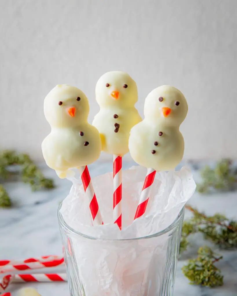 Snowman Cake Pops Recipe
