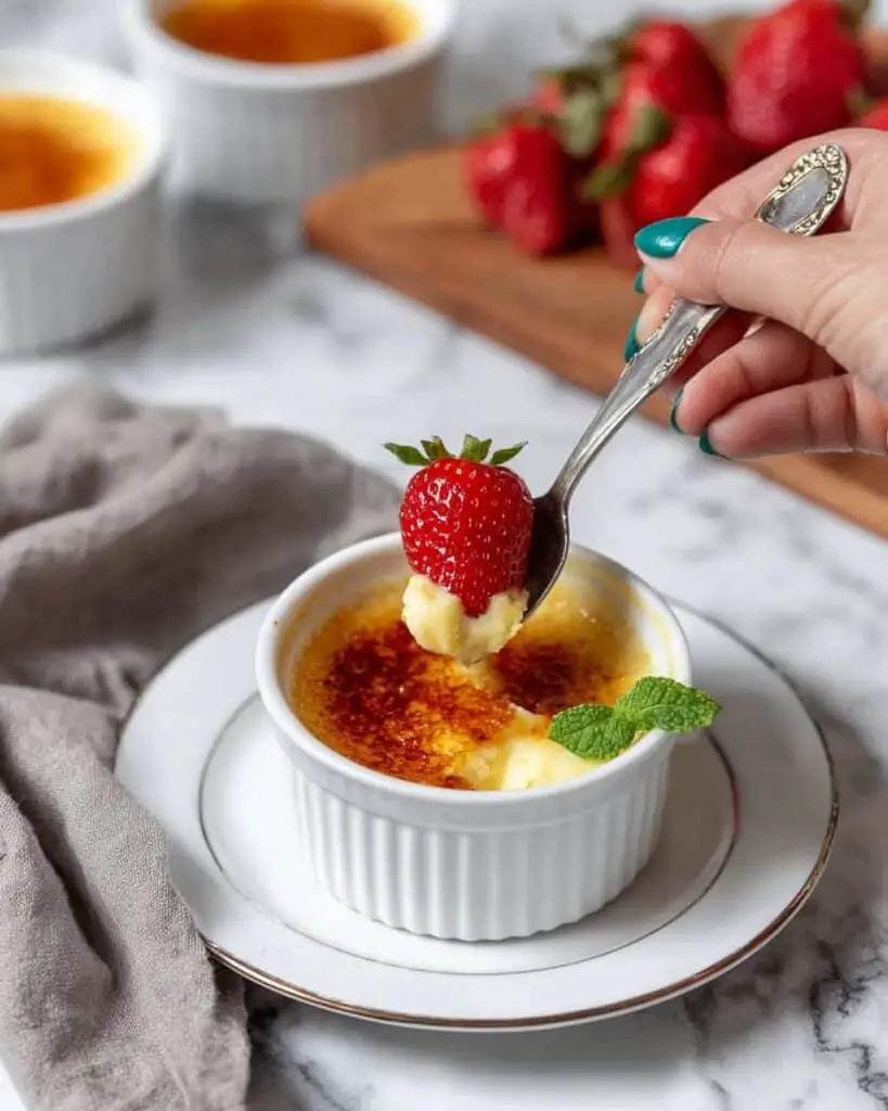 Vanilla Bean Crème Brûlée Cupcakes Recipe