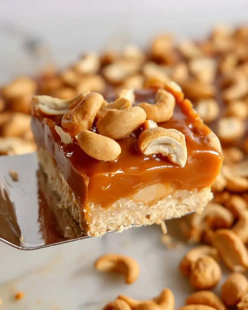 Butterscotch Caramel Cashew Bars Recipe