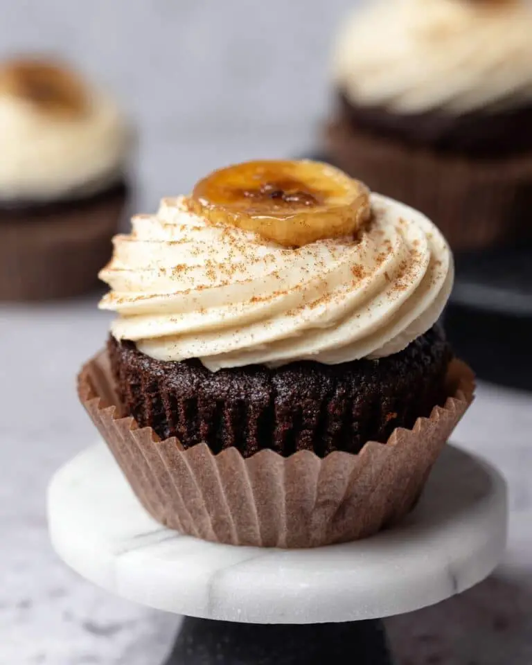 Chocolate Banana Cupcakes with Cream Cheese Frosting Recipe