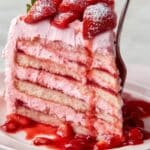 Strawberry Earthquake Cake Recipe