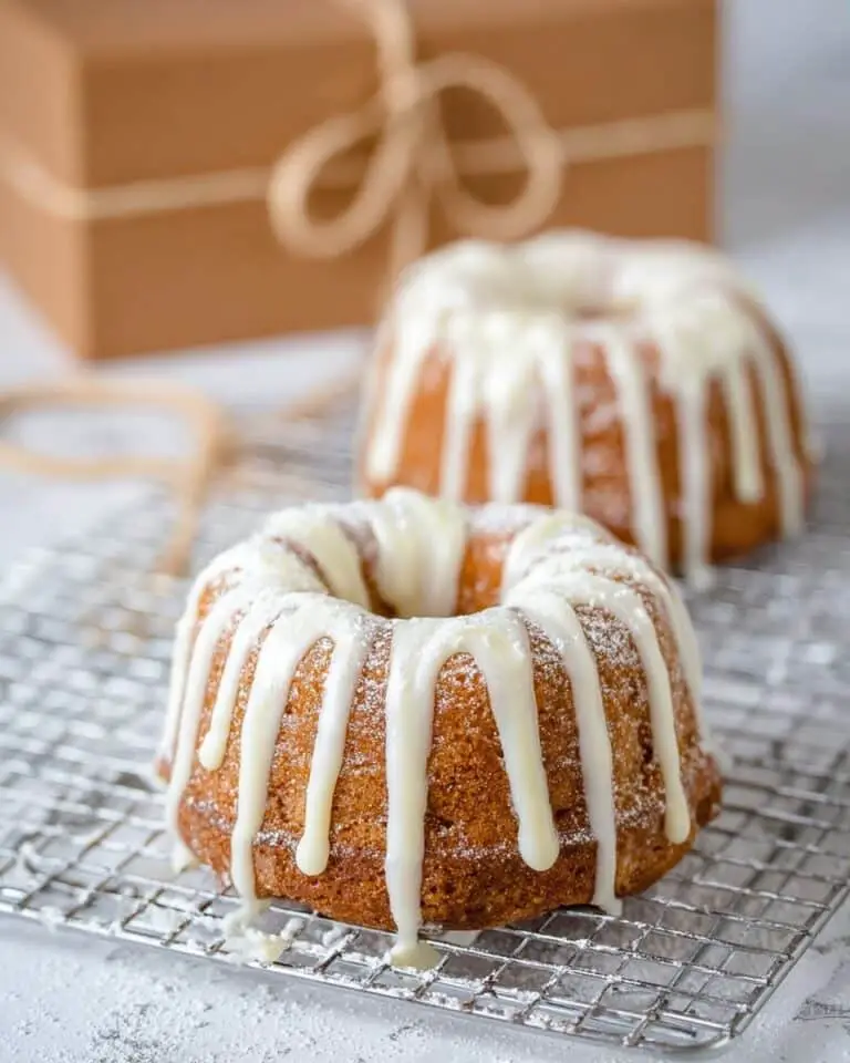 Pumpkin Bundt Cake with Cream Cheese Drizzle Recipe