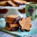 Dipped Maple Shortbread Cookies Recipe