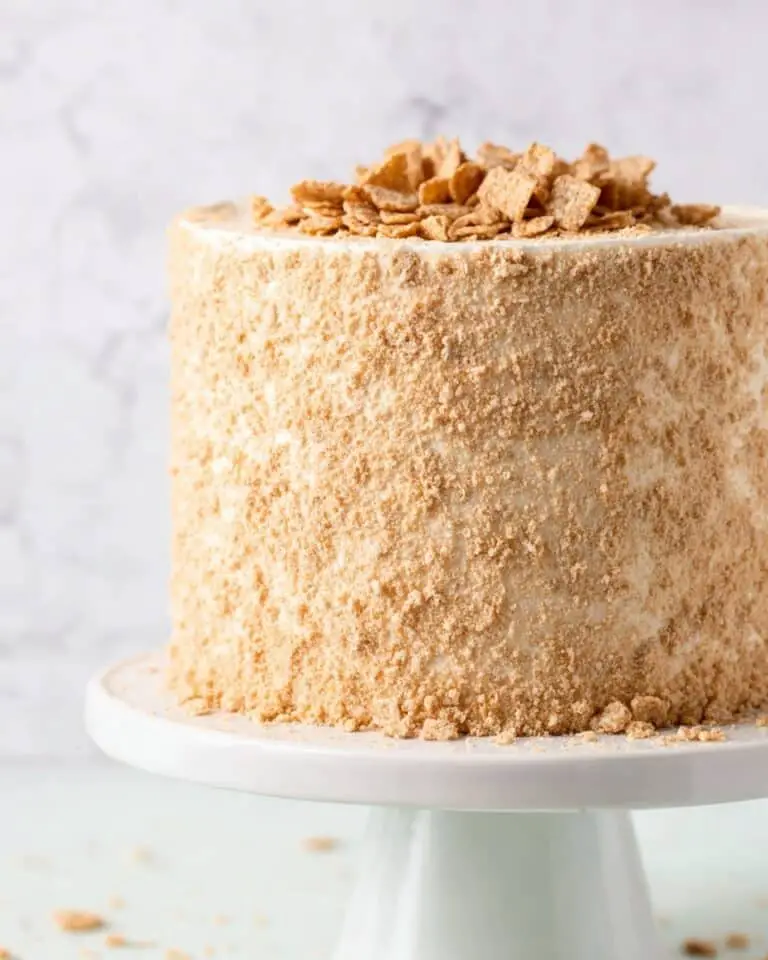 Cinnamon Toast Crunch Cake with Cereal Milk and Cream Cheese Frosting Recipe