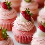White Chocolate Strawberry Cupcakes Recipe