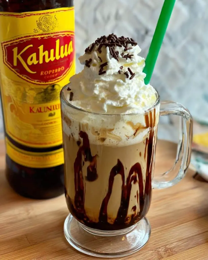 Boozy Kahlua Mudslides Recipe