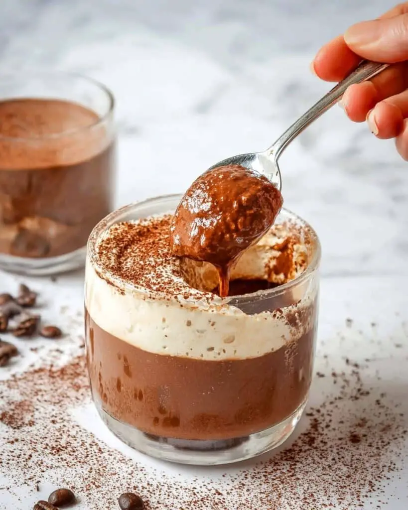 Easy Creamy Tiramisu Overnight Oats with Greek Yogurt Recipe