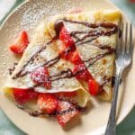 Crêpes with Strawberries and Chocolate Recipe
