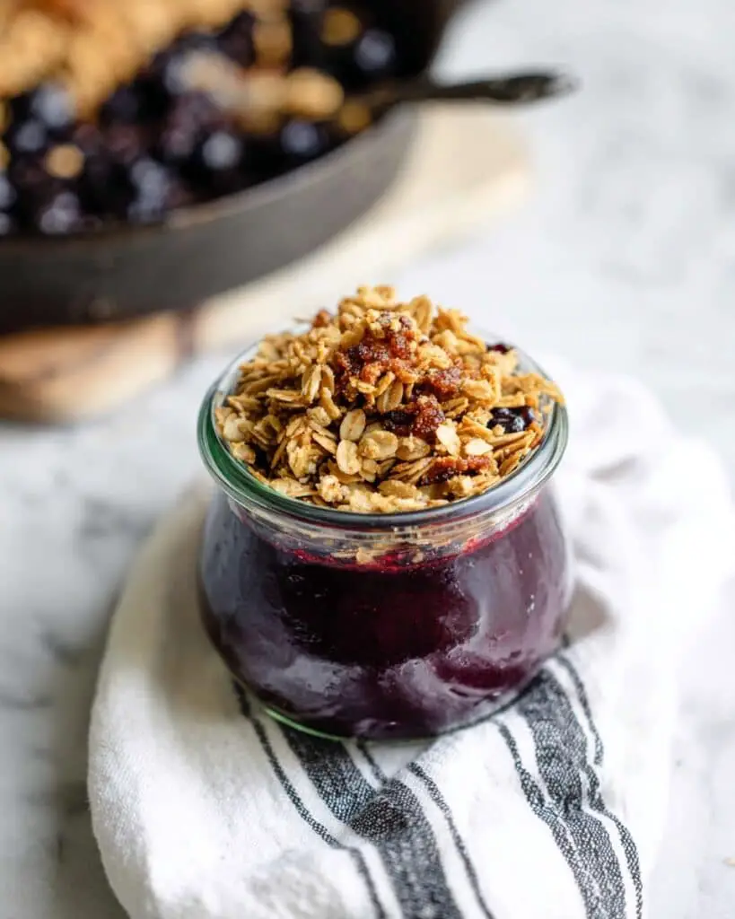 Quick & Easy Stovetop Blueberry Crumble Recipe