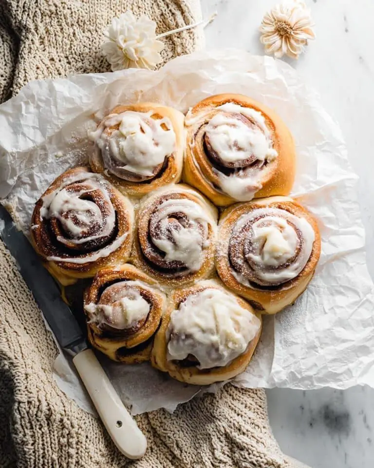 Soft & Gooey Sourdough Cinnamon Rolls Recipe